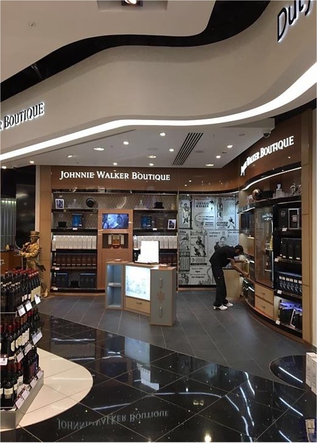 Heathrow lounge iç mekan