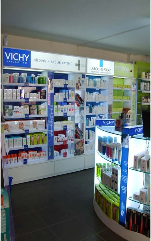 Customer consultation area