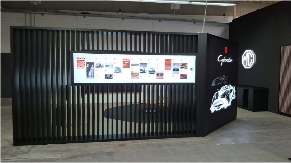 Kundenlounge mit Premium-Oberflächen